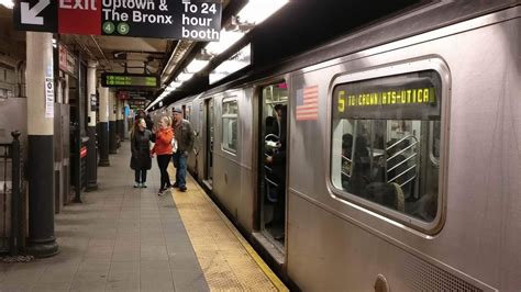Irt Lexington Avenue Line Brooklyn Bound R142 5 Train 68Th Street Irt Lexington Avenue Line Brooklyn Bound R142 5 Train 68Th Street